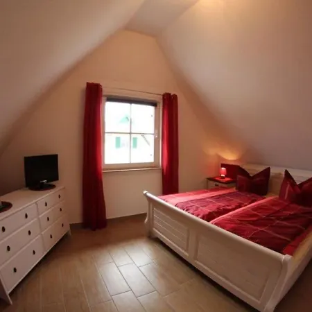 Surfer Modern Retreat