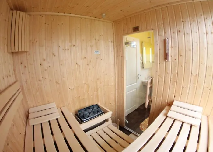 بيت للعطل Surfer Modern Retreat غلوفي